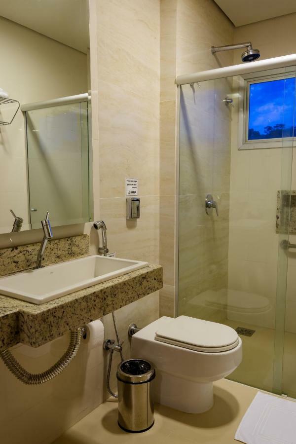Lindoya Hotel Catalão المظهر الخارجي الصورة