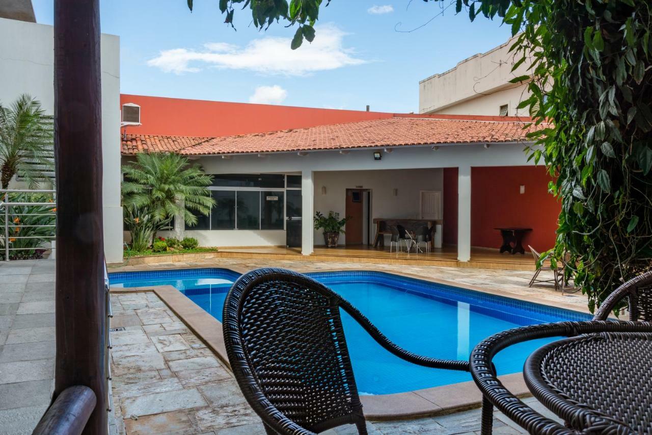 Lindoya Hotel Catalão المظهر الخارجي الصورة